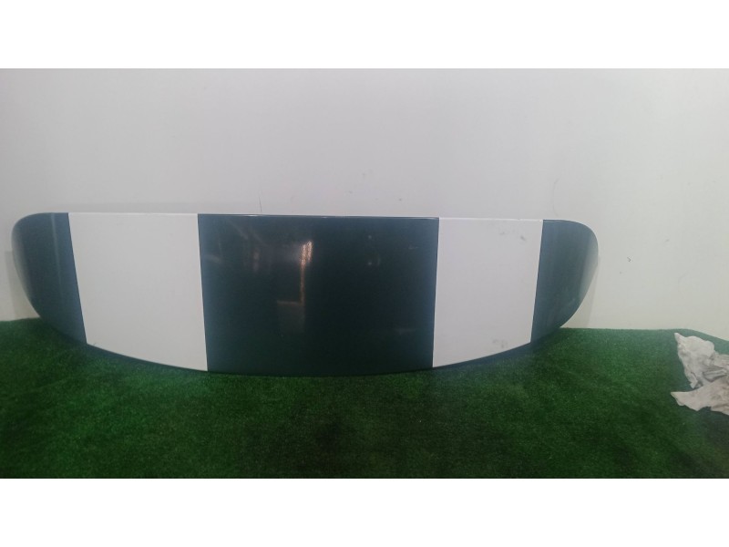 Recambio de aleron trasero para alfa romeo stelvio (949_) 2.0 q4 (949.axf2a) referencia OEM IAM 01561249520  