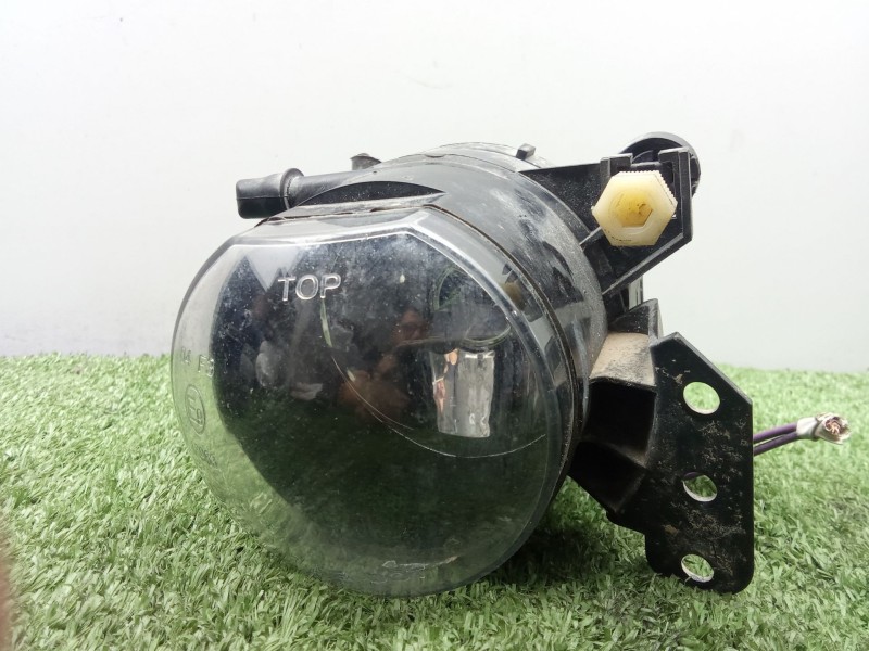 Recambio de faro antiniebla derecho para bmw 3 (e90) 318 d referencia OEM IAM SIN REFERENCIA 2.PINES 