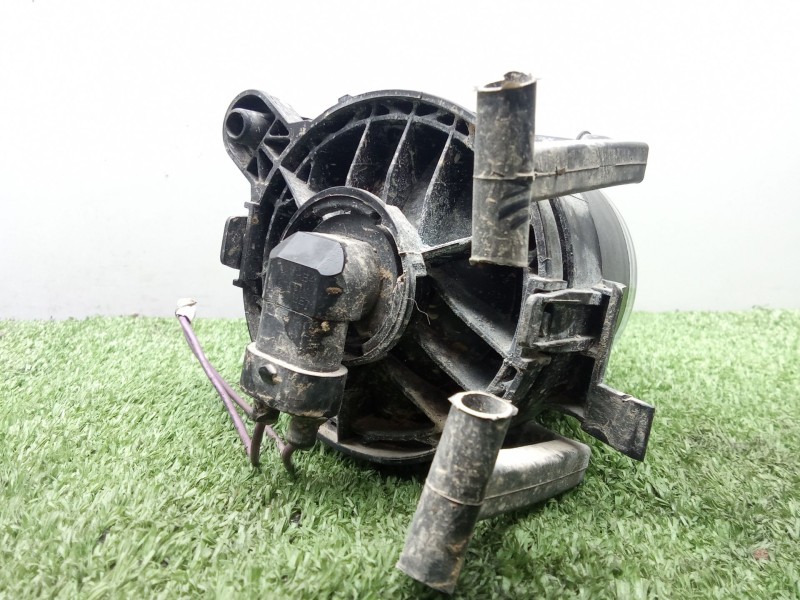Recambio de faro antiniebla derecho para bmw 3 (e90) 318 d referencia OEM IAM SIN REFERENCIA 2.PINES 
