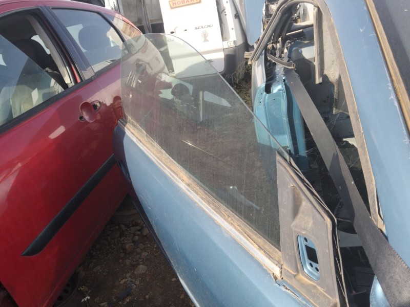 Recambio de puerta delantera derecha para ford focus cabrio (ca5) 2.0 tdci cat referencia OEM IAM  CABRIO 