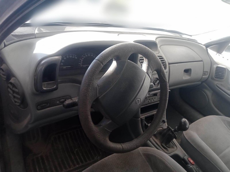 renault laguna i (b56_, 556_) del año 2000