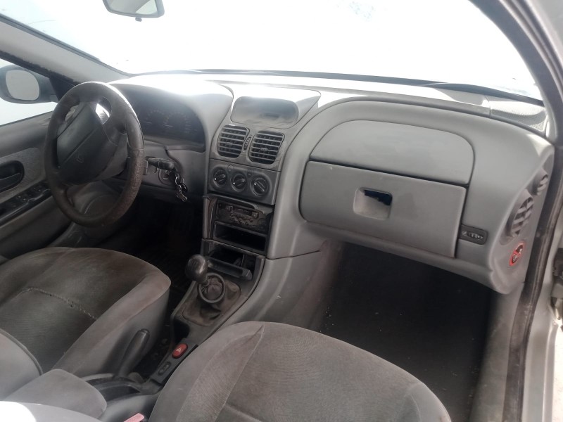 renault laguna i (b56_, 556_) del año 2000