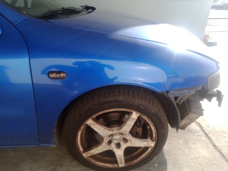 Recambio de aleta delantera derecha para seat leon (1m1) 1.9 tdi referencia OEM IAM   