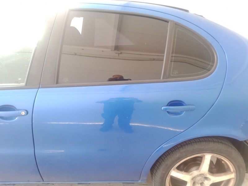 Recambio de puerta trasera izquierda para seat leon (1m1) 1.9 tdi referencia OEM IAM   