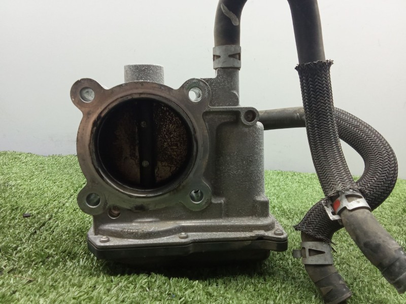 Recambio de caja mariposa para toyota avensis sedán (_t27_) 1.8 (zrt271_) referencia OEM IAM 220300T050 6.PINES 