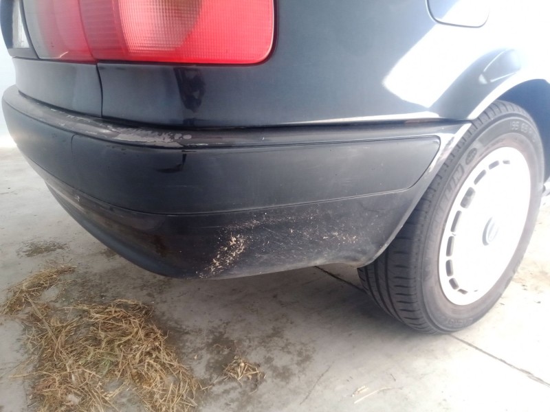 Recambio de paragolpes trasero para audi 80 b4 sedán (8c2) 2.0 e referencia OEM IAM   
