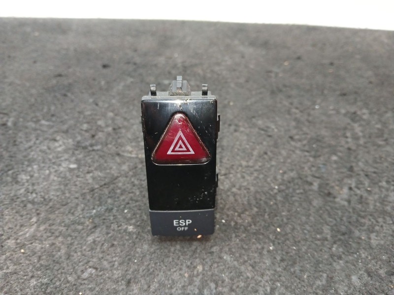 Recambio de warning para mercedes-benz clase c (w204) c 220 cdi (204.008) referencia OEM IAM 2048201910 - 33690101  