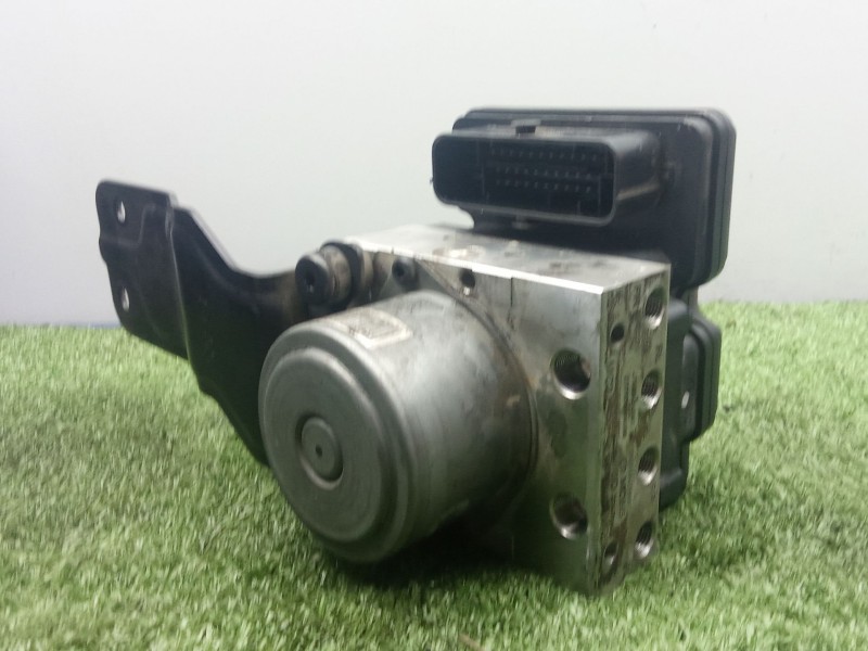 Recambio de abs para kia ceed (cd) 1.6 crdi 136 referencia OEM IAM J758934500 - 5ONK901067 - 6158941600  