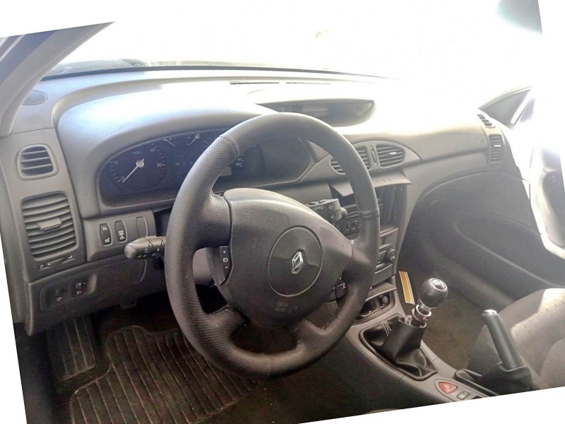 renault laguna ii (bg0/1_) del año 2005