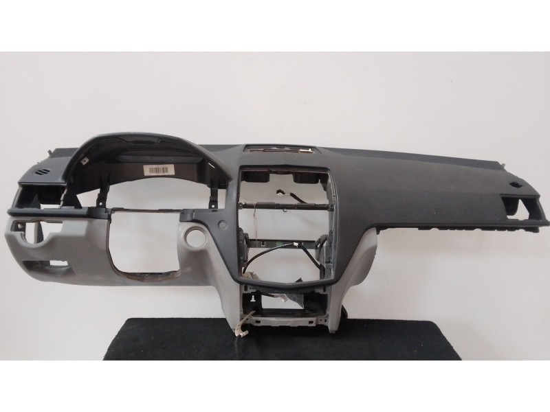 Recambio de salpicadero para mercedes-benz clase c (w204) c 220 cdi (204.008) referencia OEM IAM   
