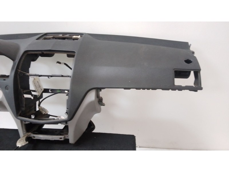 Recambio de salpicadero para mercedes-benz clase c (w204) c 220 cdi (204.008) referencia OEM IAM   