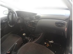 ford focus i sedán (dfw) del año 2002 2