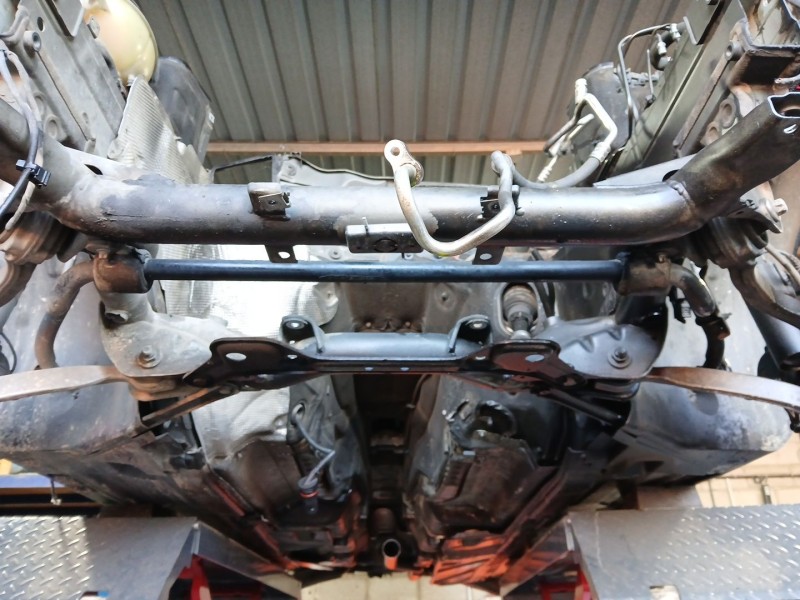 Recambio de puente delantero para mercedes-benz clase c (w204) c 220 cdi (204.008) referencia OEM IAM   