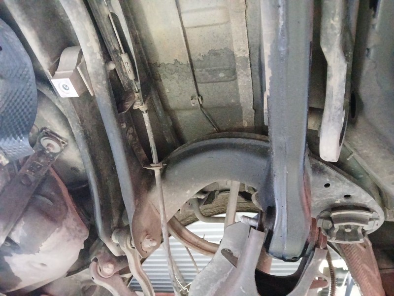 Recambio de puente trasero para mercedes-benz clase c (w204) c 220 cdi (204.008) referencia OEM IAM   