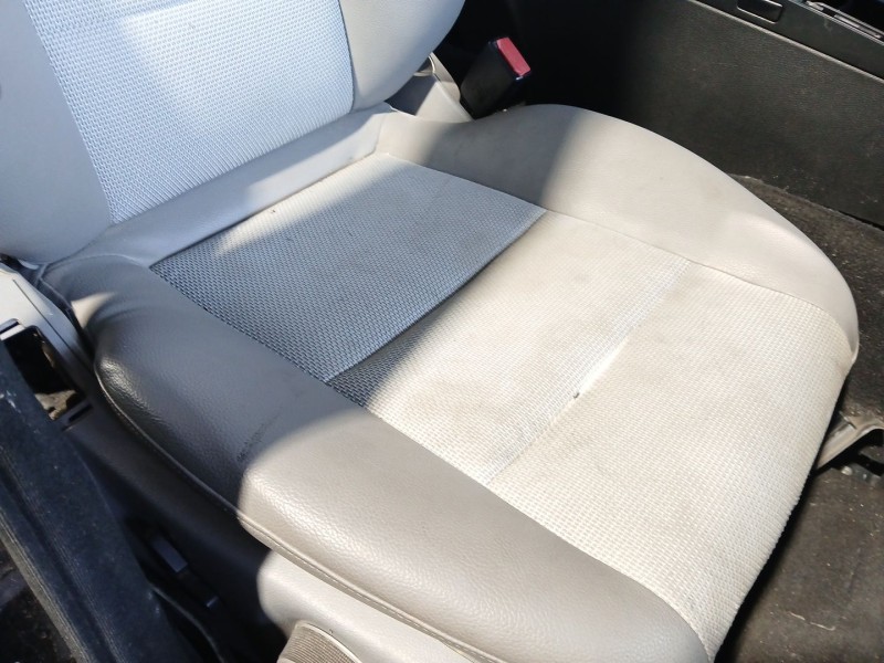Recambio de asiento delantero derecho para mercedes-benz clase c (w204) c 220 cdi (204.008) referencia OEM IAM   