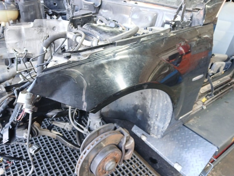 Recambio de aleta delantera izquierda para mercedes-benz clase c (w204) c 220 cdi (204.008) referencia OEM IAM   