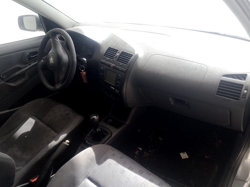 seat ibiza ii (6k1) del año 2000