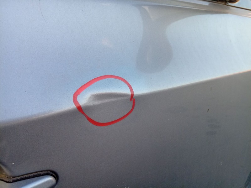 Recambio de puerta delantera derecha para bmw x3 (e83) 2.5 i referencia OEM IAM  LEVE ABOLLADURA GRIS