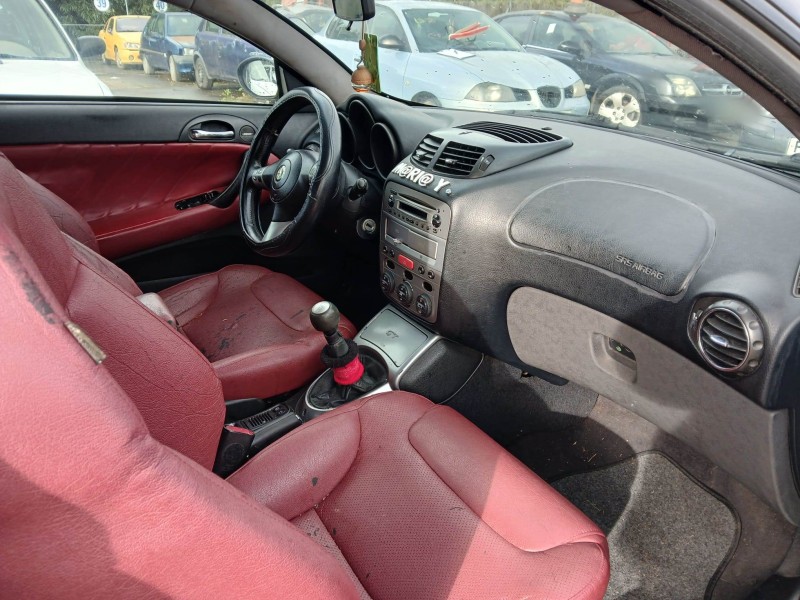 alfa romeo gt (937_) del año 2005