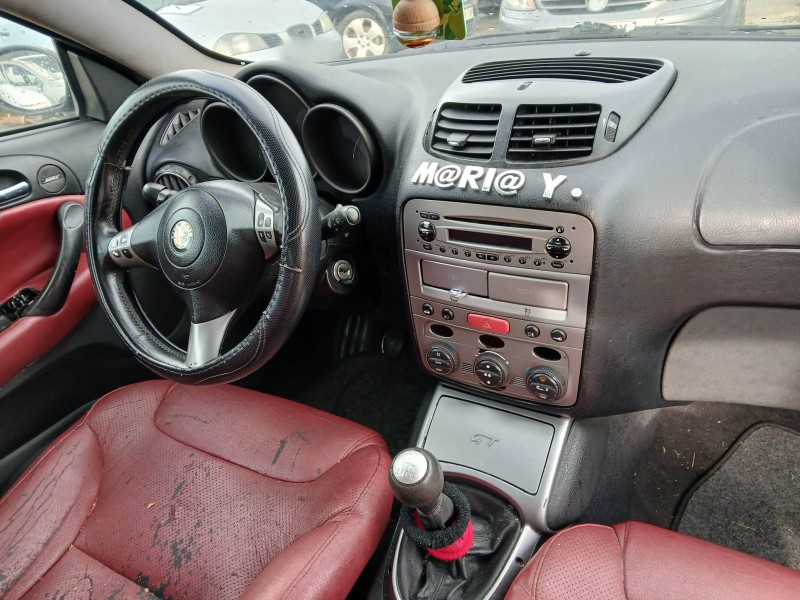 alfa romeo gt (937_) del año 2005