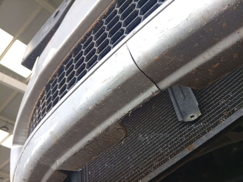 Recambio de paragolpes delantero para lexus is ii (_e2_) 220d (ale20) referencia OEM IAM   