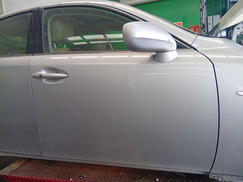 Recambio de puerta delantera derecha para lexus is ii (_e2_) 220d (ale20) referencia OEM IAM   