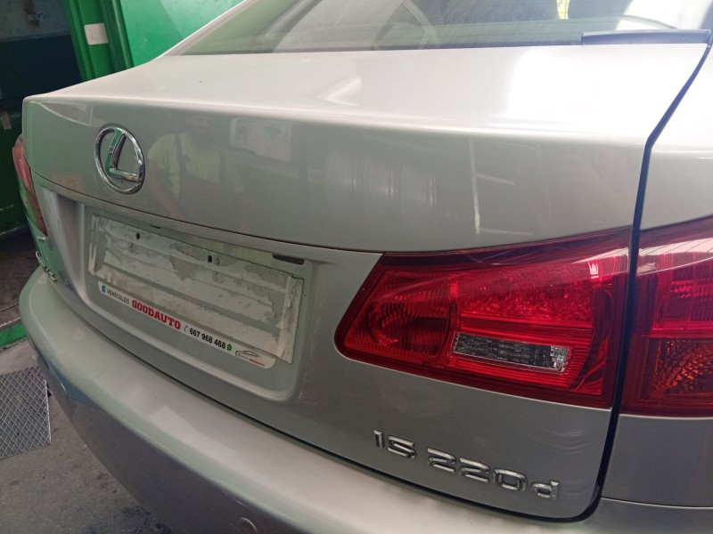 Recambio de tapa maletero para lexus is ii (_e2_) 220d (ale20) referencia OEM IAM   