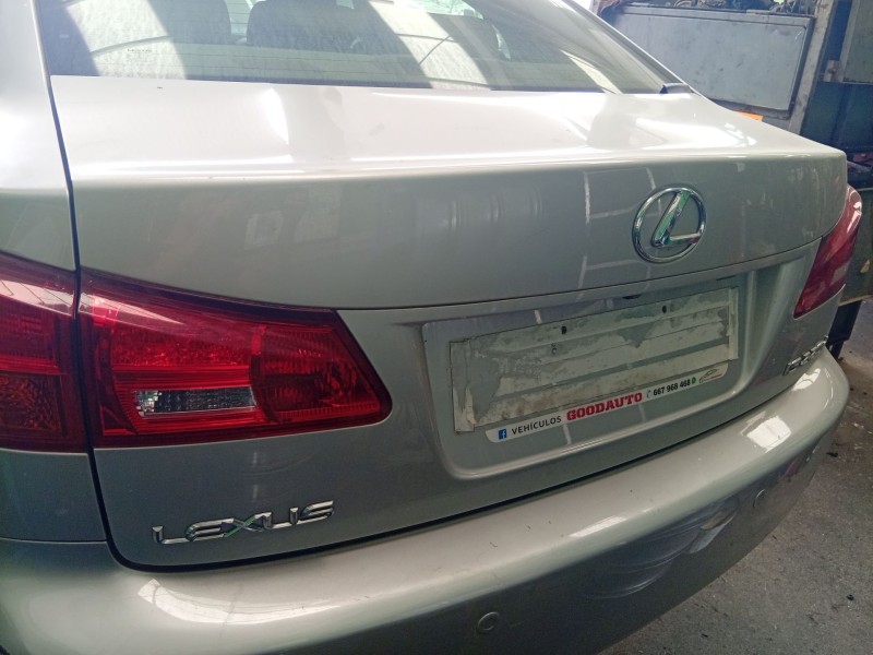 Recambio de tapa maletero para lexus is ii (_e2_) 220d (ale20) referencia OEM IAM   
