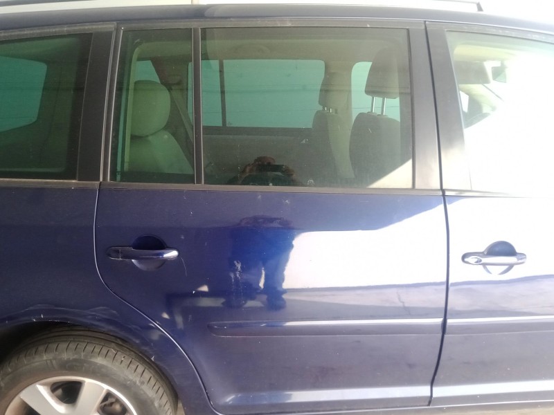 Recambio de puerta trasera derecha para volkswagen touran (1t1, 1t2) 2.0 tdi 16v referencia OEM IAM   