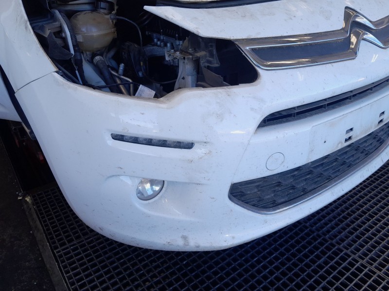 Recambio de paragolpes delantero para citroën c3 ii (sc_) 1.0 vti 68 referencia OEM IAM   