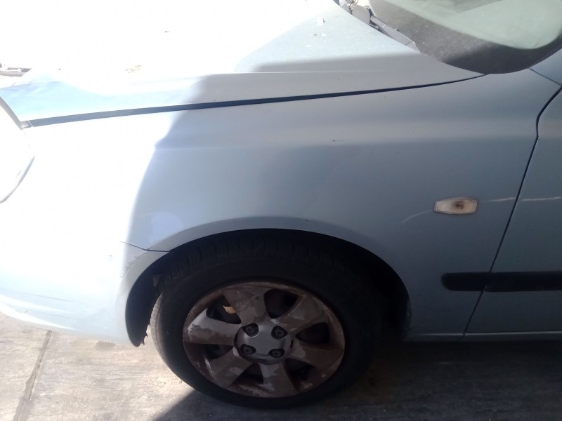 Recambio de aleta delantera izquierda para hyundai accent ii (lc) 1.3 referencia OEM IAM   