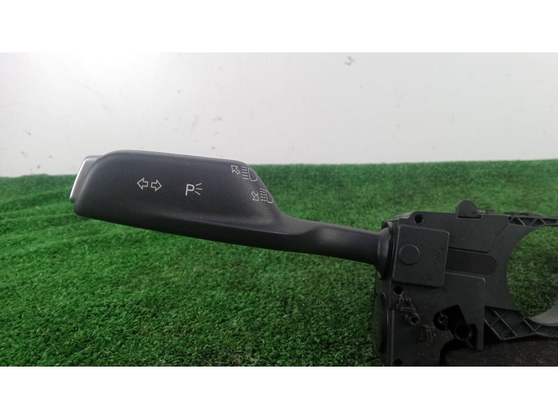 Recambio de mando luces para alfa romeo stelvio (949_) 2.0 q4 (949.axf2a) referencia OEM IAM 01561462740  