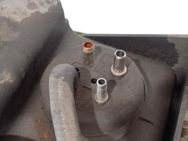 Recambio de deposito combustible para volvo fl xxx 7.2 diesel referencia OEM IAM 20906702-20933795 DEPOSITO.ADBLUE 