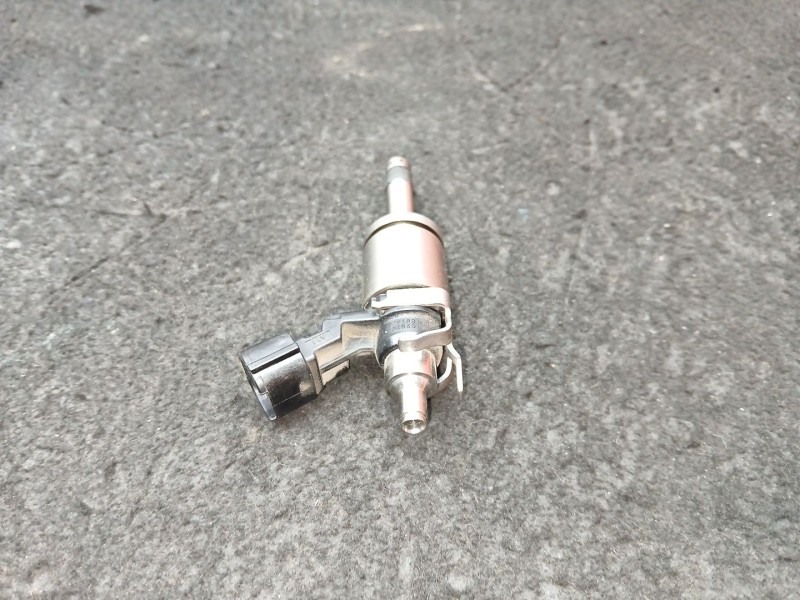 Recambio de inyector para renault scénic iii (jz0/1_) 1.2 tce referencia OEM IAM 21R - AN0170 - 12509 - 14093  