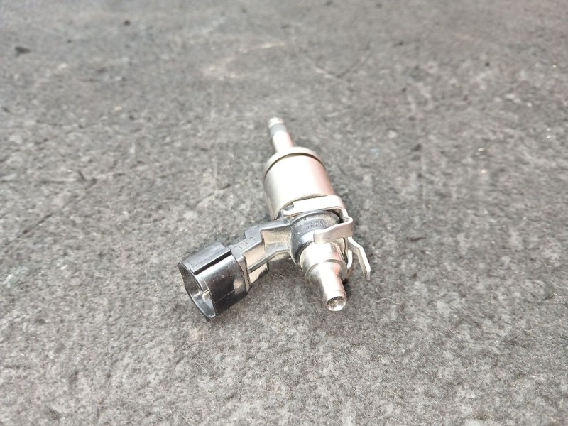 Recambio de inyector para renault scénic iii (jz0/1_) 1.2 tce referencia OEM IAM 21R - AN0170 - 12509 - 14093  