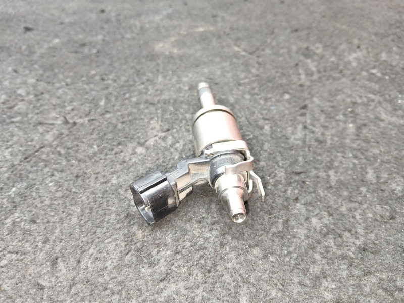 Recambio de inyector para renault scénic iii (jz0/1_) 1.2 tce referencia OEM IAM 21R - AN0170 - 12509 - 14093  