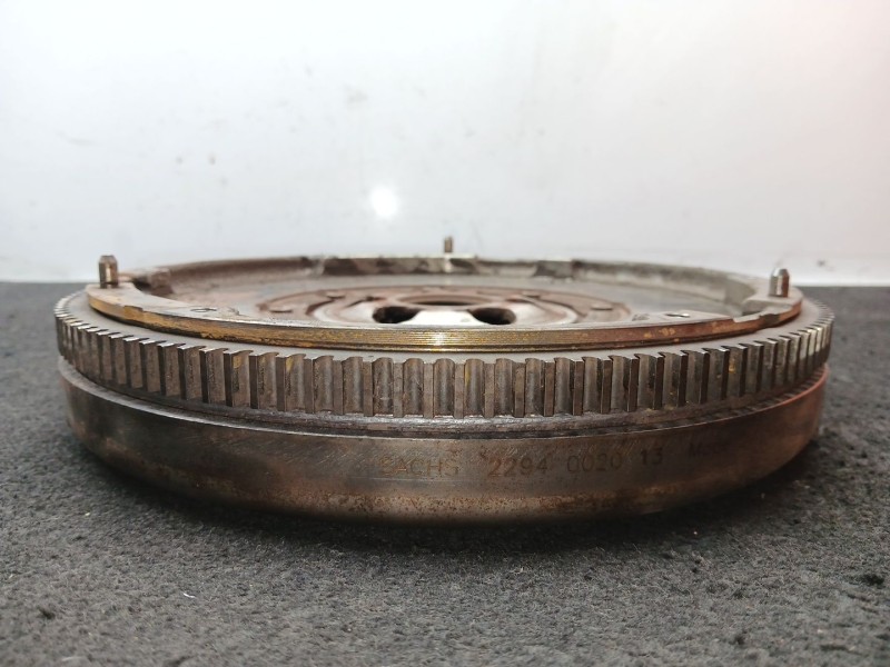 Recambio de volante motor para volkswagen touran (1t1, 1t2) 1.9 tdi referencia OEM IAM 2294002013 - 021215021B  