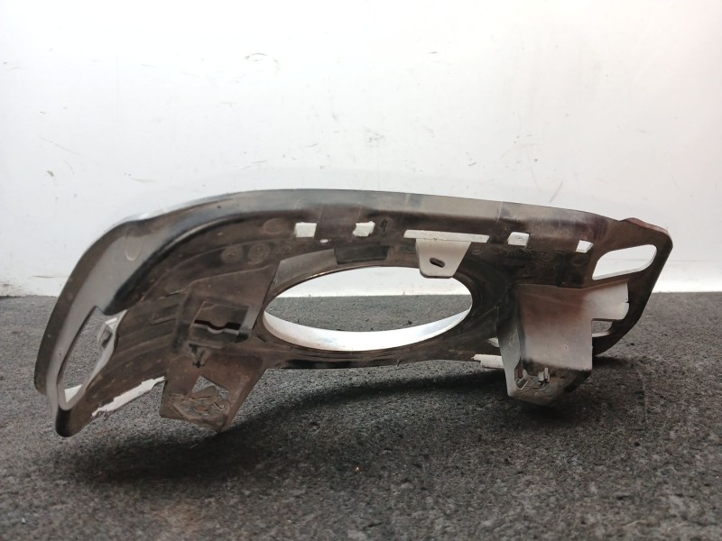 Recambio de rejilla paragolpes izquierda para mercedes-benz clase c (w204) c 220 cdi (204.008) referencia OEM IAM A2048552423  
