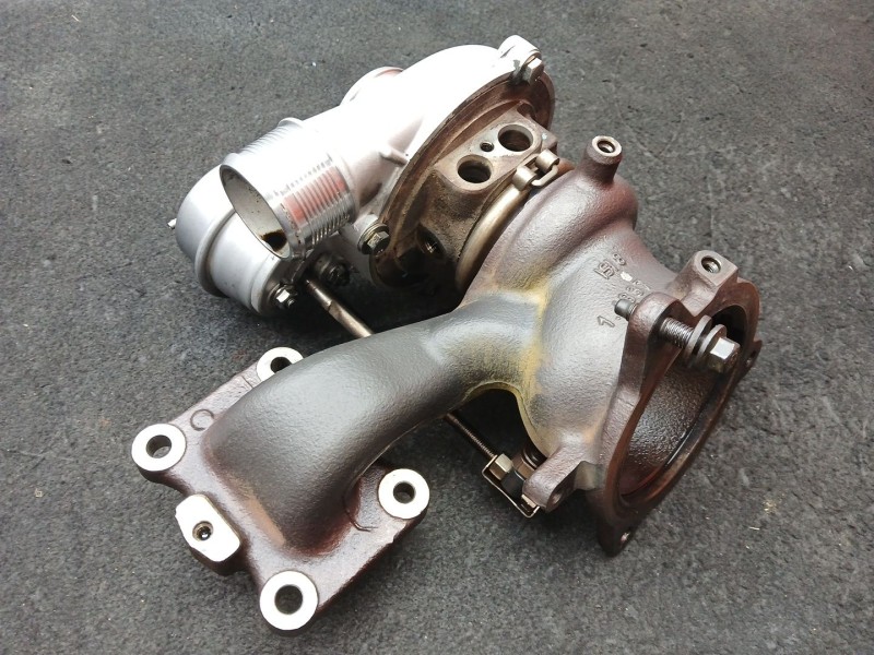 Recambio de turbocompresor para ford kuga ii (dm2) 1.5 ecoboost 4x4 referencia OEM IAM 16399700020 FOMOCO 