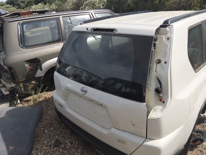 Recambio de porton trasero para nissan x-trail ii (t31) 2.0 dci 4x4 referencia OEM IAM   