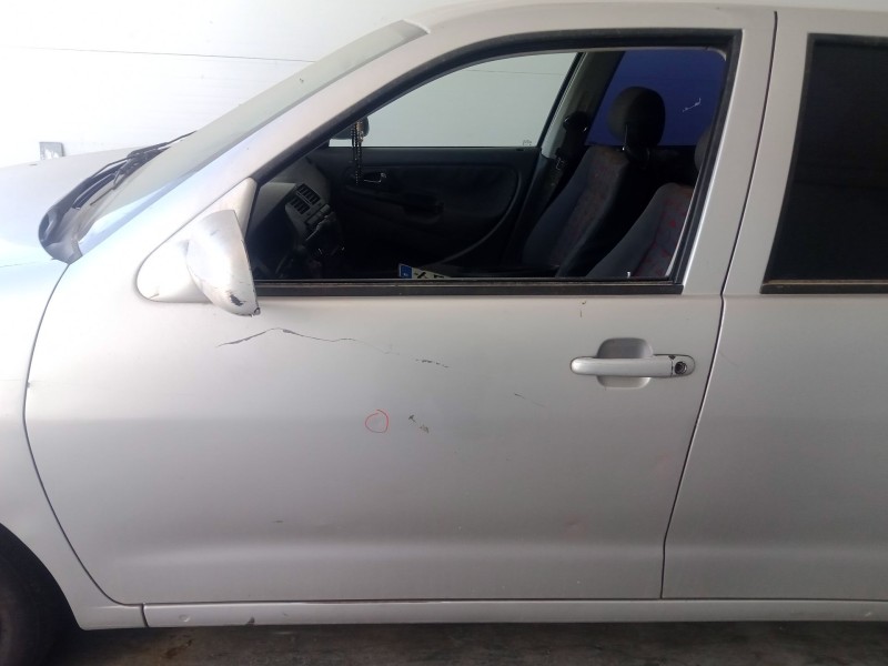 Recambio de puerta delantera izquierda para seat cordoba berlina (6k2) 1.4 referencia OEM IAM   
