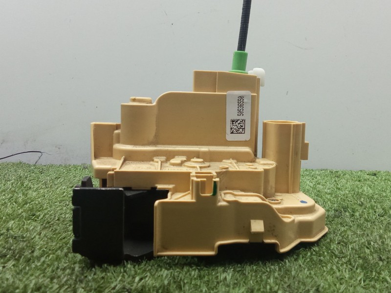 Recambio de cerradura puerta trasera izquierda para alfa romeo stelvio (949_) 2.0 q4 (949.axf2a) referencia OEM IAM 50536550 ELE