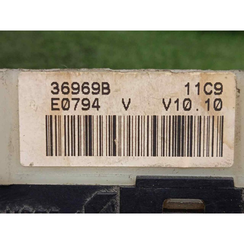 Recambio de mando limpia para renault trafic (desde 5.89) 1.9 diesel referencia OEM IAM 36969B 13.PIN 