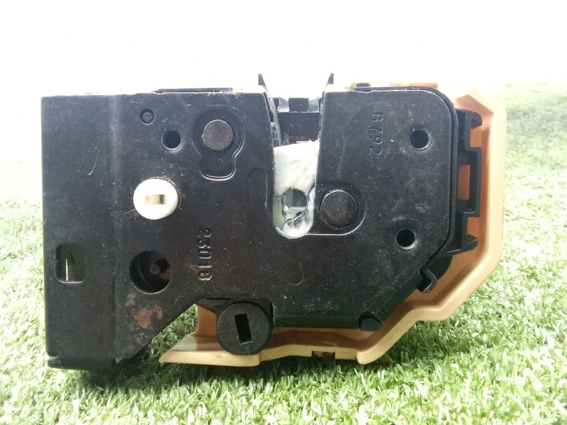 Recambio de cerradura puerta trasera derecha para alfa romeo stelvio (949_) 2.0 q4 (949.axf2a) referencia OEM IAM 50536547 ELECT