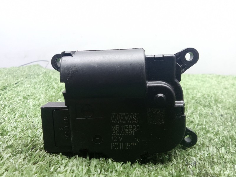 Recambio de motor apertura trampillas climatizador para alfa romeo stelvio (949_) 2.0 q4 (949.axf2a) referencia OEM IAM 11380042