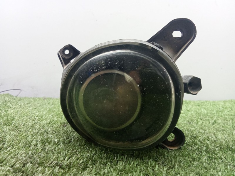 Recambio de faro antiniebla derecho para volkswagen passat berlina (3b3) 1.9 tdi referencia OEM IAM 3B7941700A  