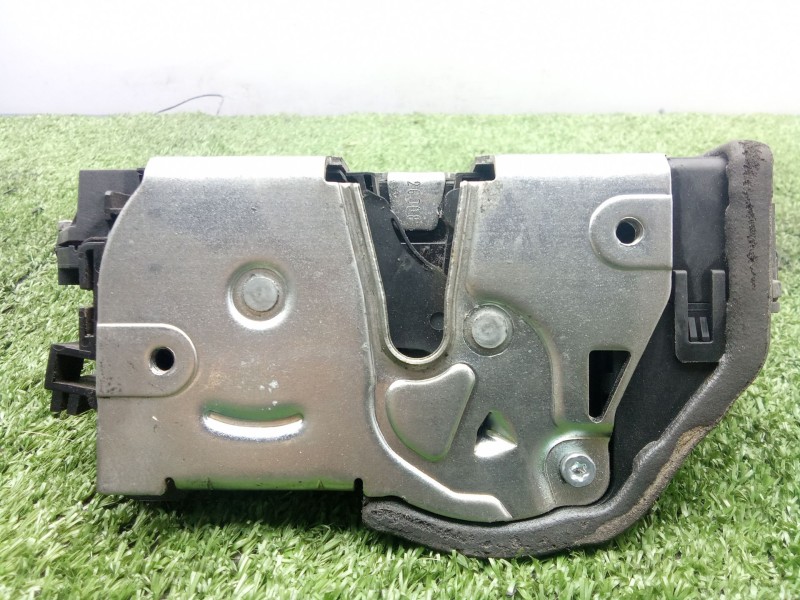 Recambio de cerradura puerta delantera derecha para bmw 3 (e90) 318 d referencia OEM IAM 7059974 7.PINES 
