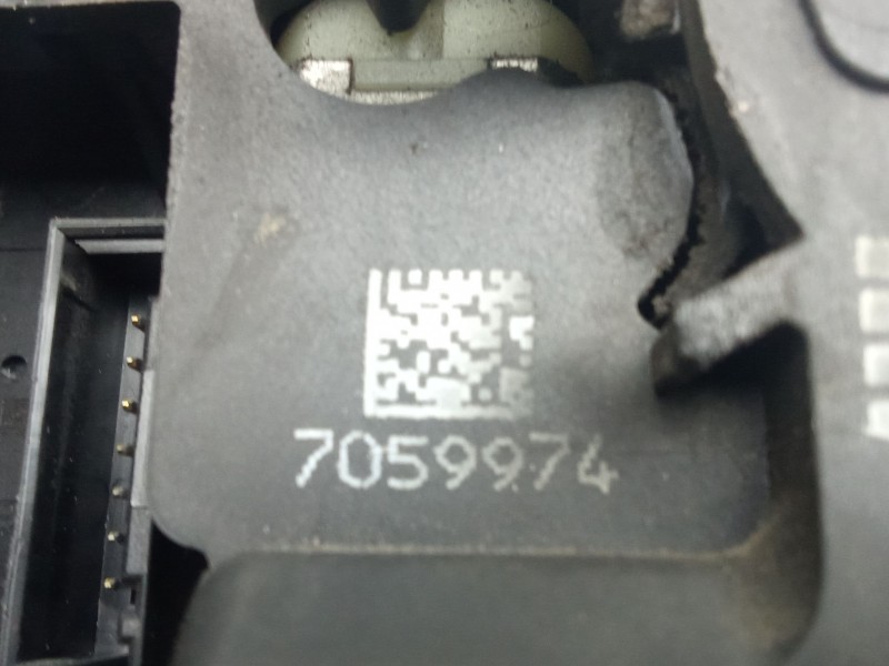 Recambio de cerradura puerta delantera derecha para bmw 3 (e90) 318 d referencia OEM IAM 7059974 7.PINES 