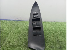 Recambio de mando elevalunas delantero izquierdo para toyota rav 4 iii (_a3_) 2.2 d 4wd (ala30_) referencia OEM IAM SIN REFERENC