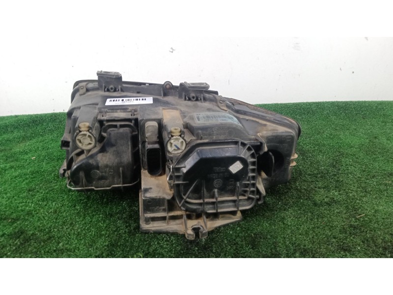 Recambio de faro derecho para audi a4 b6 (8e2) 1.9 tdi referencia OEM IAM 8E0941004F - 89305700 9.PINES HALOGENO